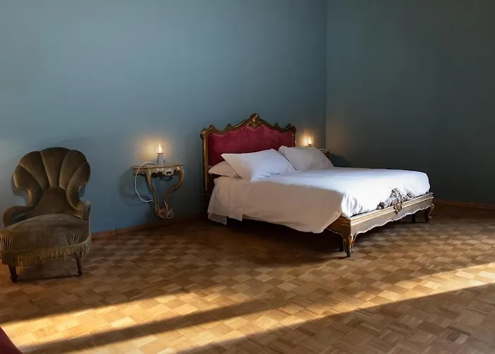 Palazzo Baronio- Casa Di Olimpio * Rávena